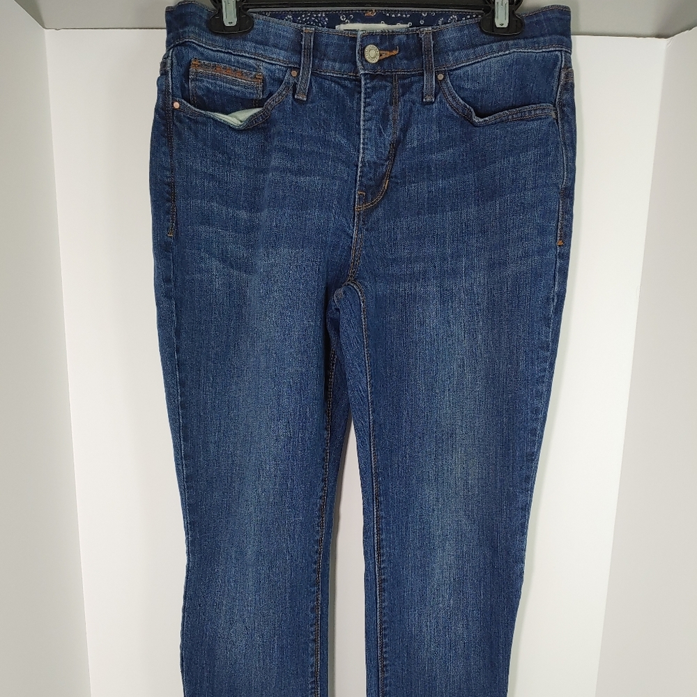 Women's Levi's 525 Straight Leg Size 8S